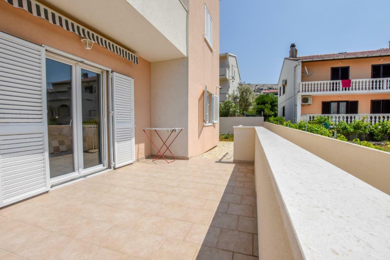 Villa Magena - Luxury Apartments In Pag Center Pag Town Exterior foto
